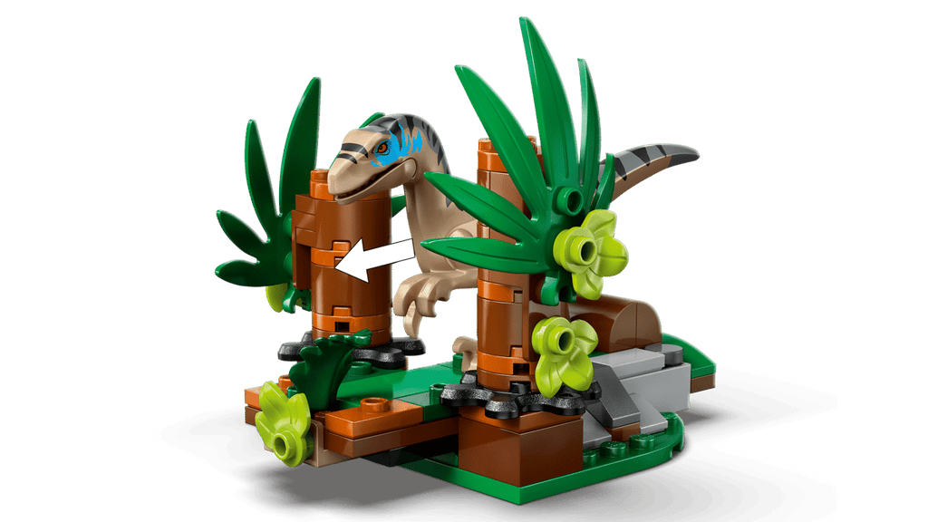 LEGO® 76972 Jurassic World - Ucieczka terenówką przed raptorem